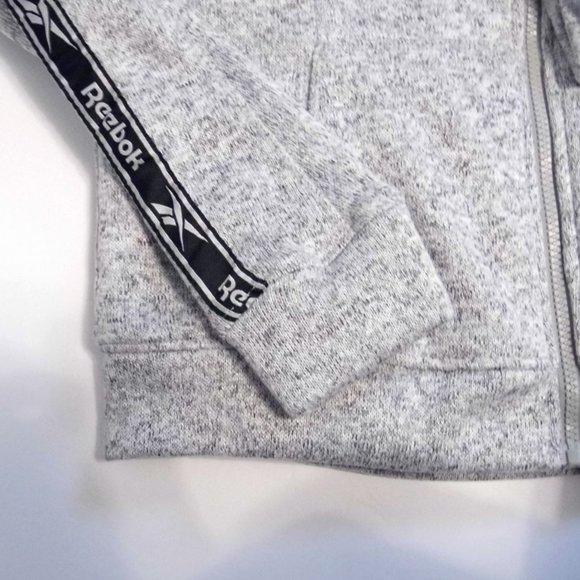Reebok Taped HOODIE Grey NWT - Picture 8 of 12